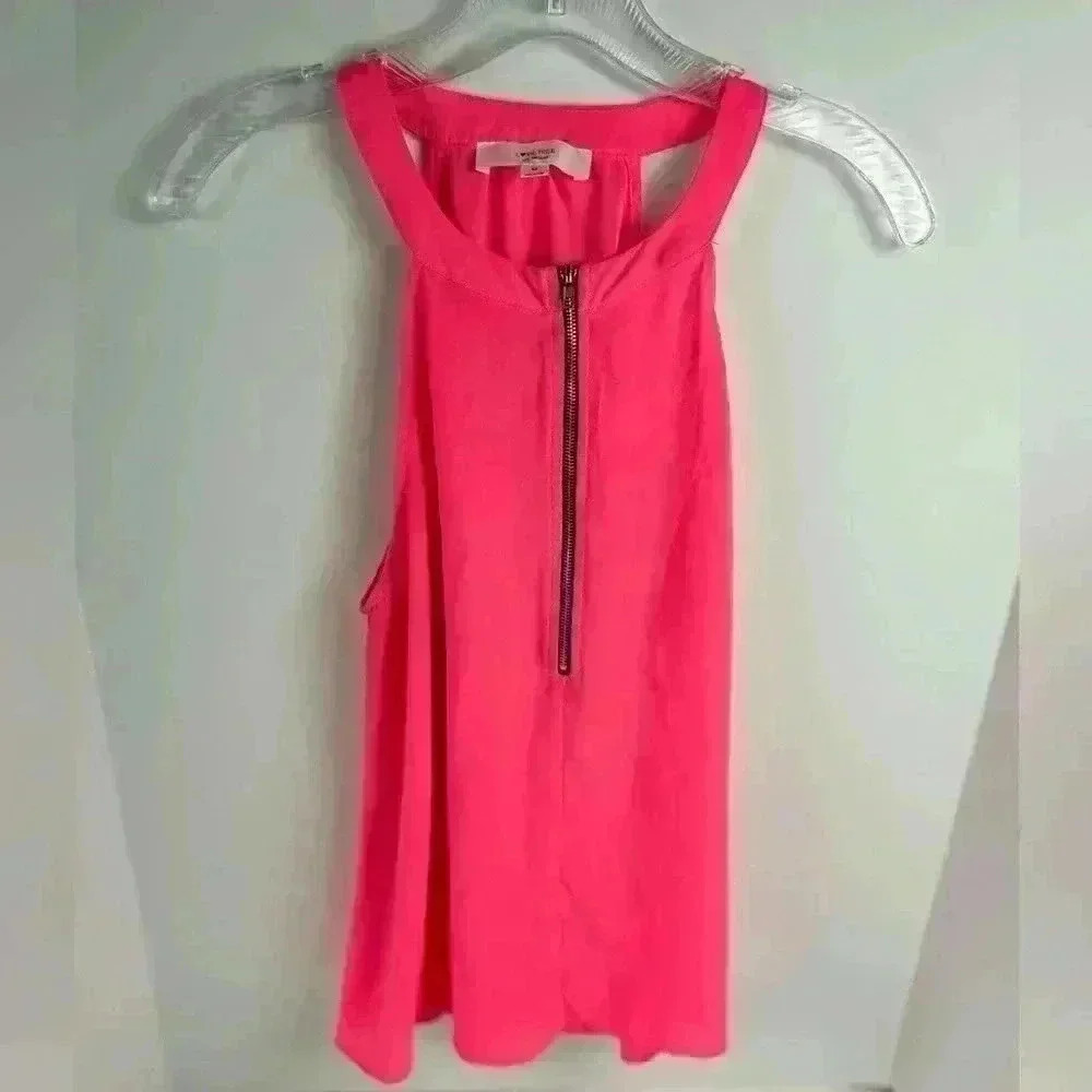 Love Tree‎ Pink Zipper Front Top- Size M